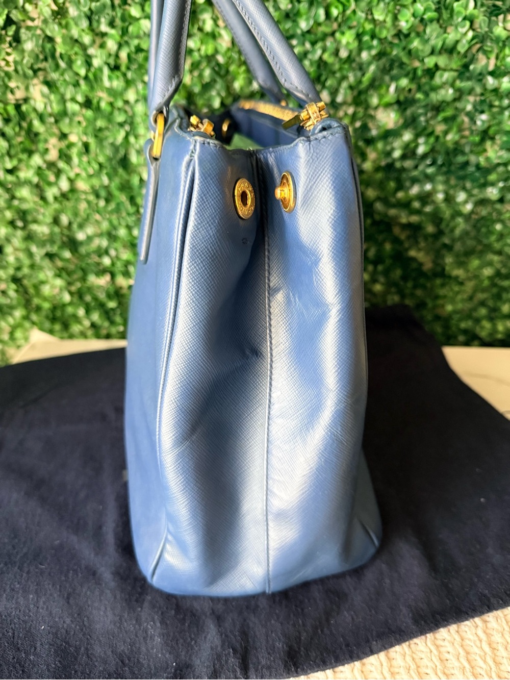 Prada Blue Saffiano Large Galleria Leather Tote with Long Strap - Picture 4 of 9
